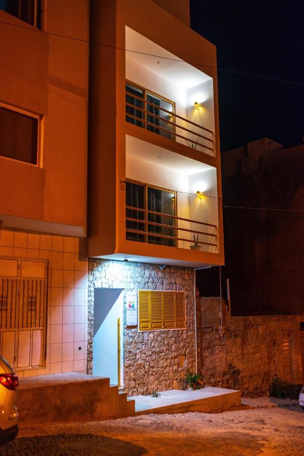 Apartamento Fatima Amwilla Guesthouse Минделу Экстерьер фото
